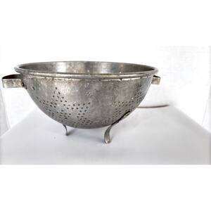Vintage Aluminum Kitchen Colander Strainer with Star Pattern Design